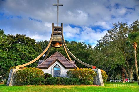 Prayer Chapel Epworth by the Sea Photograph by Paul Lindner - Fine Art ...