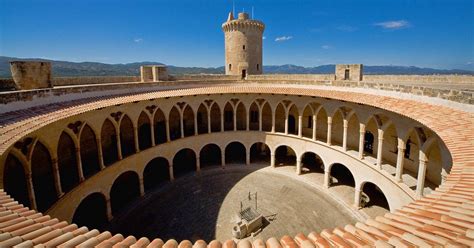 Bellver Castle | Castillo de Bellver | Castle in Palma | Castles Mallorca