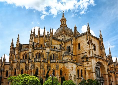 Segovia Cathedral, Segovia, Spain : r/tartarianarchitecture