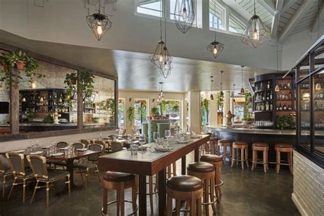 The 10 Best Restaurants in All of Charleston, SC