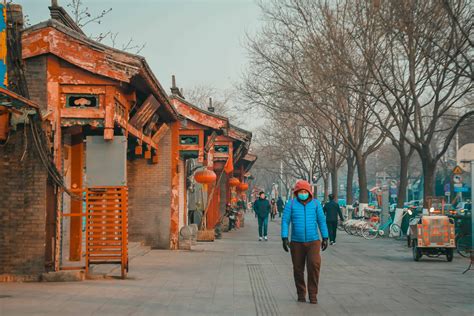 A Walk Through Beijing's Most Beautiful Hutongs | Linda Goes East