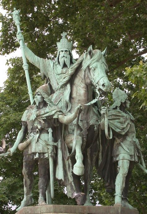 Statue of Charlemagne | Charlemagne, Statue, History encyclopedia