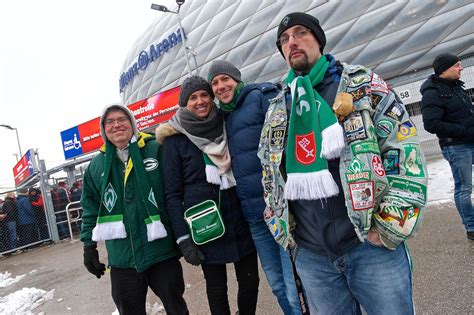 Fotostrecke: Werder Bremen-Fans in München | Fan-Stube