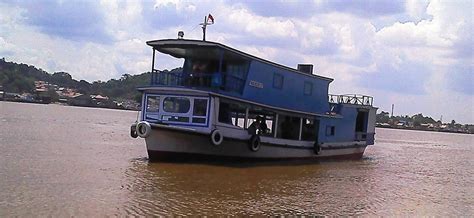 cruise Mahakam River by houseboat,Kalimantan trips to dayak villages, longhouses in the jungle ...