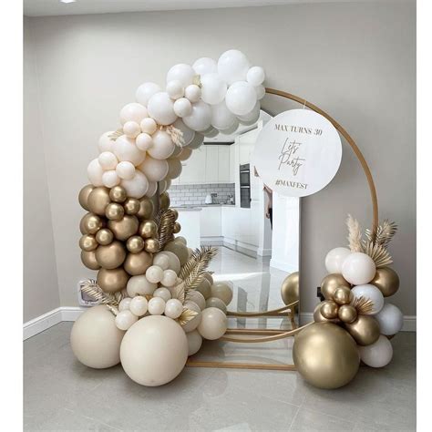 Plain And Elegant Balloon Arch Idea For Wedding Party | Birthday ...