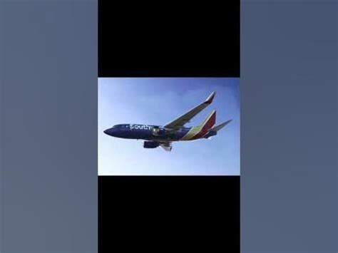 The best Emergency landing in History #aviation #plane - YouTube