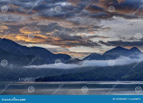 Sun Moon Lake Early Morning Sunrise Stock Image - Image of scenery ...