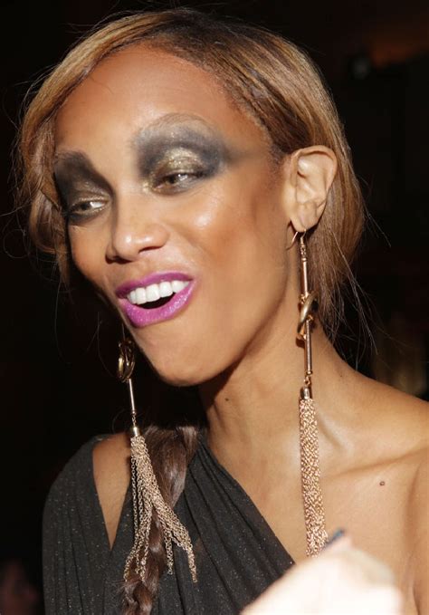 15 Worst Celebrity Makeup Disasters Ever