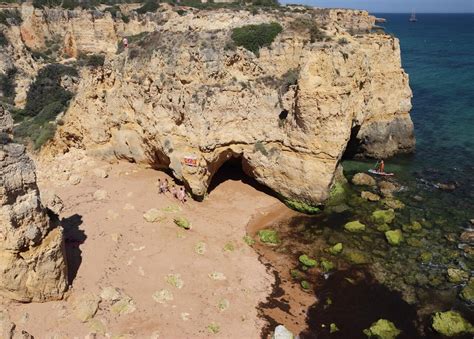 7 Most Beautiful & Best Beaches in Albufeira