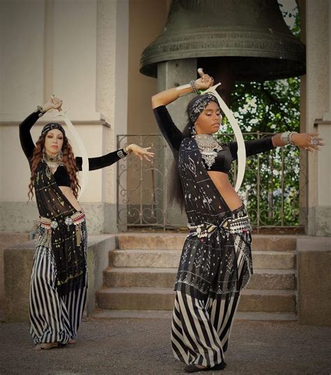 Pin by Tracy Rhaj Dancer on FUSION BELLY DANCE | Tribal fusion costume ...