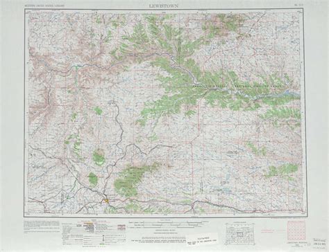 Lewistown topographic map, MT - USGS Topo 1:250,000 scale