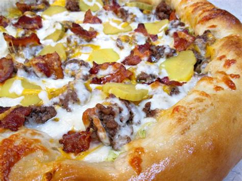 Hamburger Pizza - Bacon Cheeseburger Pizza - Poor Man's Gourmet Kitchen