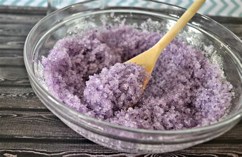 Lavender Vanilla Salt Scrub #DIY - Building Our Story