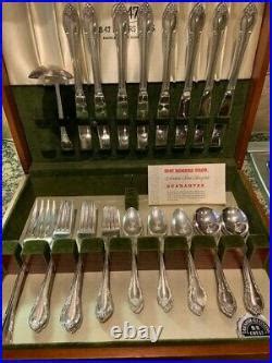 52 Pcs 1847 Rogers Bros Remembrance Pattern Silverware Flatware Silver ...