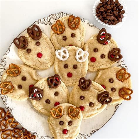 Yummy Christmas Reindeer Cookies Recipe | Scrambled Chefs