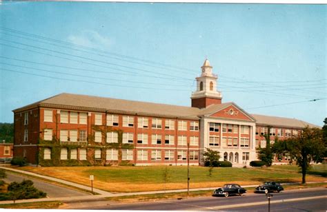 Hamden High School Class of 1964 Holds 50th Reunion | Hamden, CT Patch