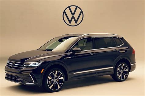 Volkswagen Unwraps the 2022 Tiguan - The Detroit Bureau