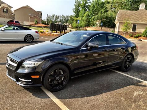 2012 Mercedes-Benz CLS550 Designo Black RARE!!!!!!!!!