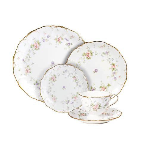 5 Piece Place Setting Mikasa Bone China Endearment Floral Pattern ...