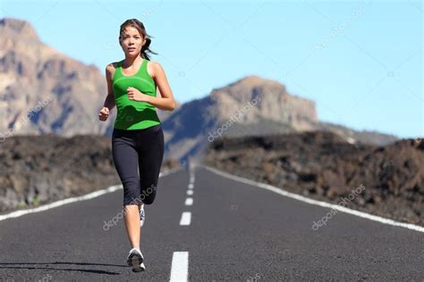 Runner woman running ⬇ Stock Photo, Image by © Maridav #24537161