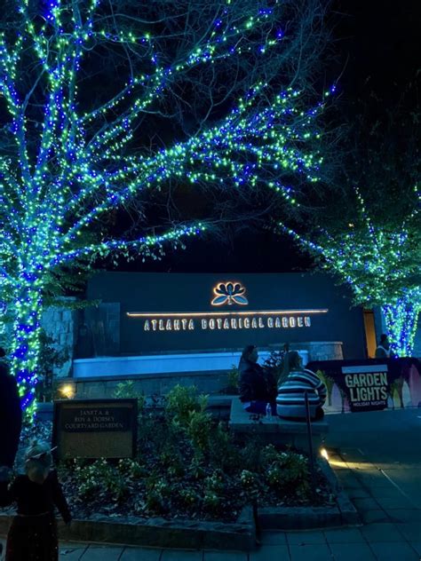 Atlanta Botanical Garden Lights offers a safe holiday activity – the ...