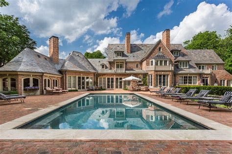 The Classic Detail Inside This City's Most Luxurious Estate Will Blow Your Mind - Luxury4Play.com