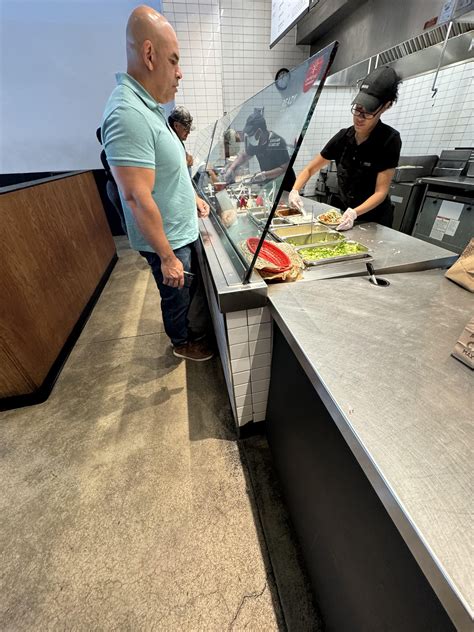 Steve ordering some Chipotle : r/CasualSteve