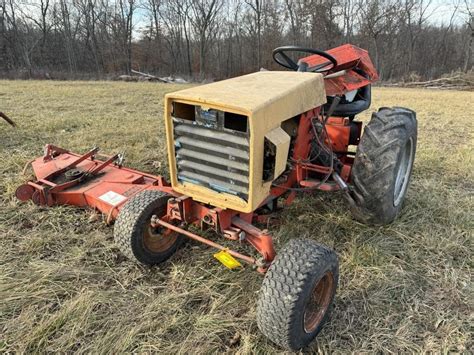 Case 446 Parts Garden Tractor | Live and Online Auctions on HiBid.com