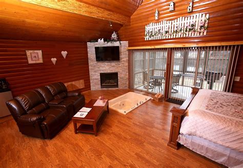 Cabin Rentals | Cabins For Two | Serenity Springs | La Porte, Indiana