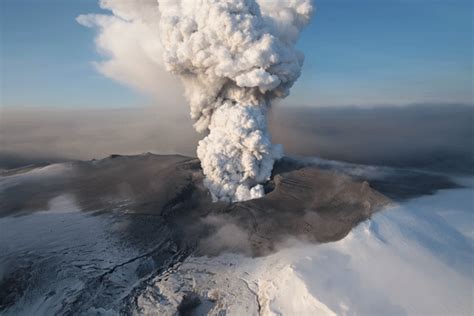 KLIMAÆNDRINGER KAN UDLØSE FLERE VULKANUDBRUD – Greenlandtoday