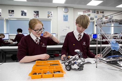 Ashton Community Science College named STEM Club Champion for Lancashire and Cumbria | Blog Preston