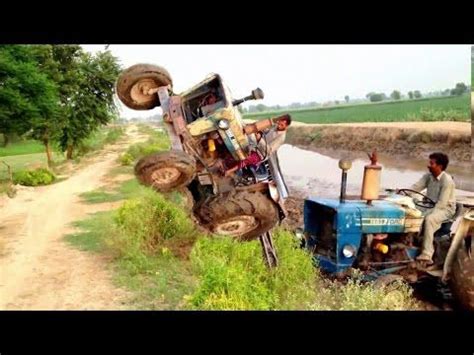 TRACTOR MUDDING FAILS ★ FUNNY MUD FAILS ★TRACTOR STUCK IN MUD 2016 - YouTube | Heavy Equipment ...