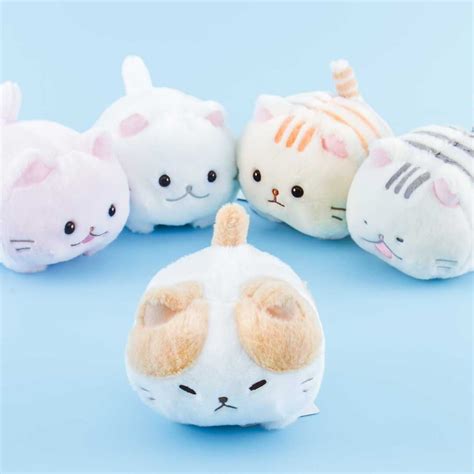 Marshmallow Cat Plushie - Mini | Cat plushie, Kawaii plushies, Cute squishies