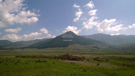 Trekking in Phobjikha Valley - Wheels On Our Feet