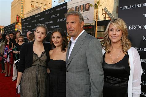 Who is Annie Costner? Age, children, spouse, wedding, movies, profiles, net worth - Briefly.co.za