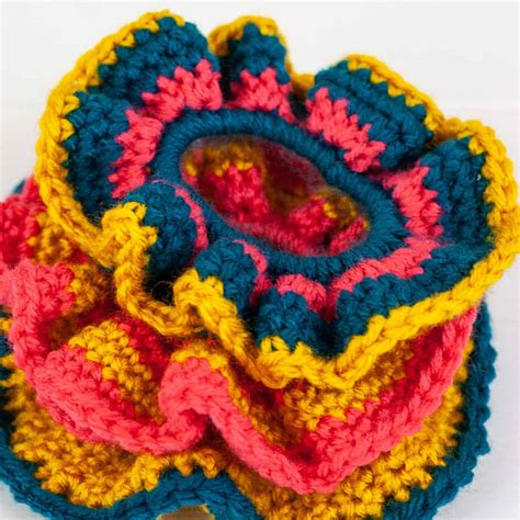 How to Change Colors in Crochet - Winding Road Crochet