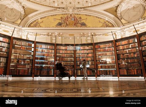 Reconstructed Thomas Jefferson Library exhibit at the Library of Congress, Washington, DC ...