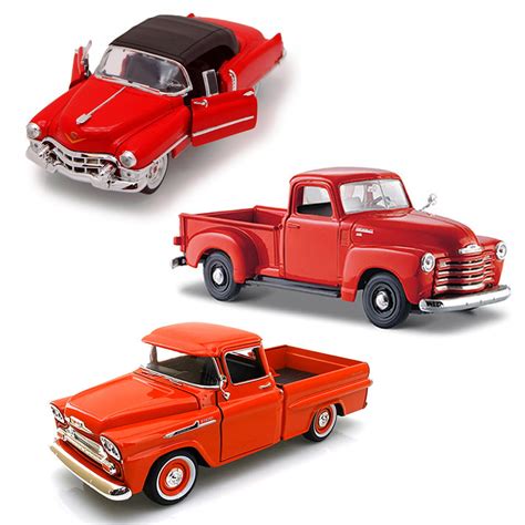 Best of 1950s Diecast Cars - Set 72 - Set of Three 1/24 Scale Diecast Model Cars - Walmart.com ...