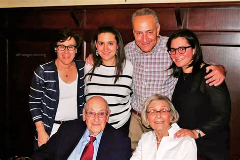 Chuck Schumer Net Worth: Highest-Ranking Jewish and Relation to Amy Schumer