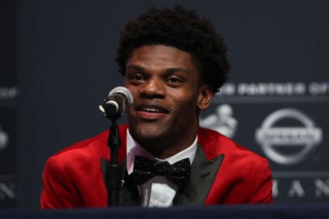 Louisville's Lamar Jackson Wins Heisman Trophy