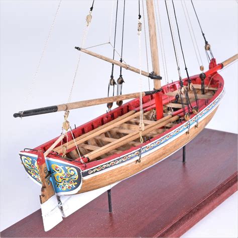 Model Shipways #MS1457 18th Century Longboat Ship Kit, 1/48 | Model boats, Longboat, Boat ...