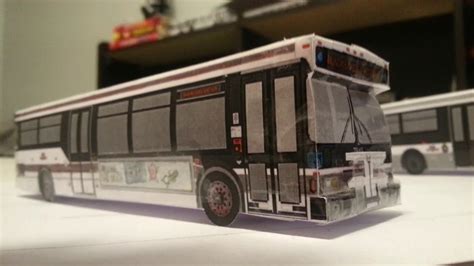 Paper models of TTC Orion Vii buses 1829, ES-1, 7948, & 1128 - YouTube