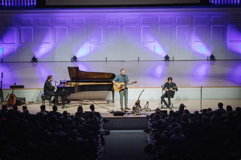 Singer Andrew Peterson Performs at Chapel and in Evening Concert - The ...