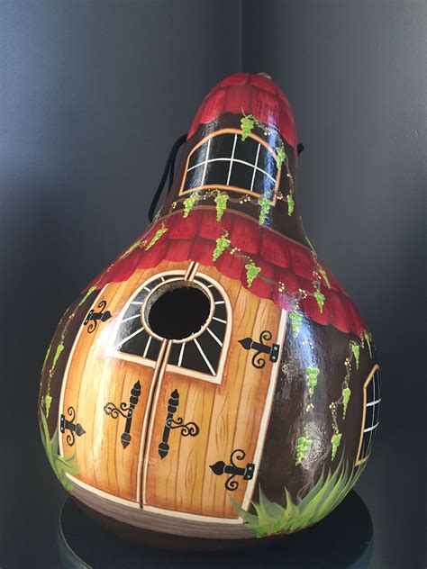 Gourd birdhouse | Hand painted birdhouses, Painted gourds, Gourds birdhouse