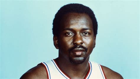 NBA legend Moses Malone dies at age 60