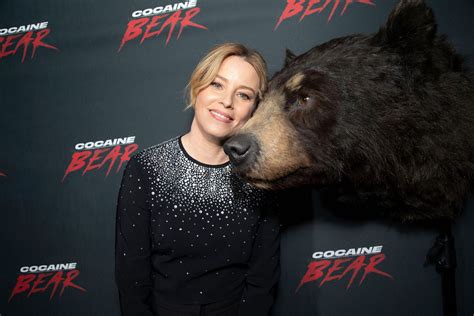 Director Elizabeth Banks Shares Details About 'Cocaine Bear,' Including About Ray Liotta's Final ...