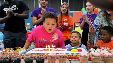 Birthday surprise for a little boy turning 7 Video - ABC News