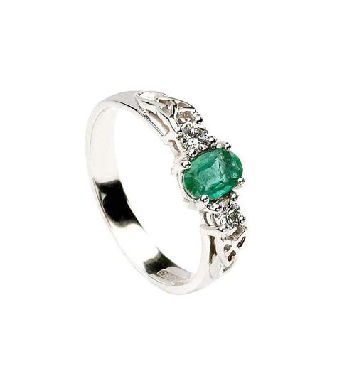 Emerald Engagement Ring | Engagement Rings