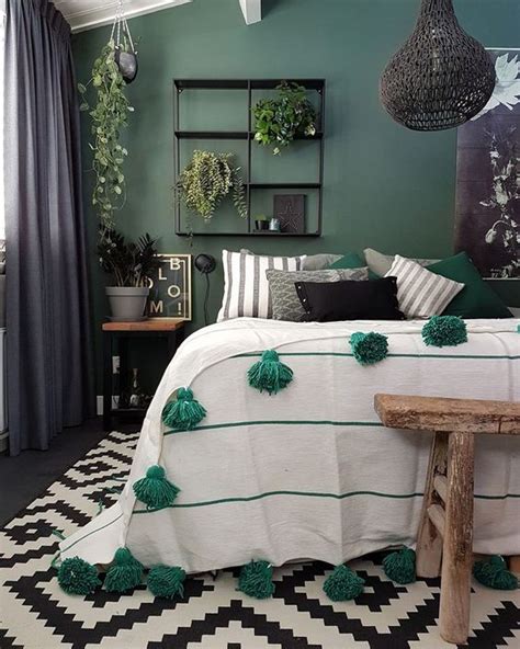 Color Therapy Will Guarantee You the Best Sleep of Your Life! | Decorated Life | Green bedroom ...