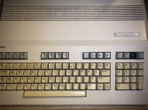 Commodore 128 For Sale / Trade - Buy, Sell, and Trade - AtariAge Forums